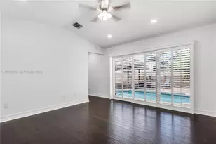 720 NE 17th Terrace, Fort Lauderdale, FL 33304 - Photo 17