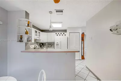 9834 SW 222nd St, Cutler Bay, FL 33190 - Photo 11