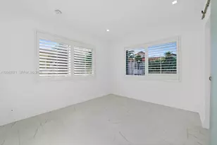 3909 Garden Ave, Miami Beach, FL 33140 - Photo 9
