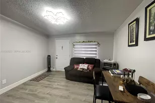 19800 SW 180th Ave, Miami, FL 33187 - Photo 11