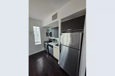 621 11th St #201, Miami Beach, FL 33139 - Photo 5