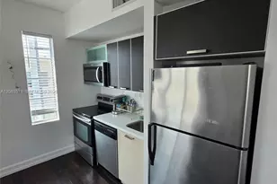 621 11th St, Miami Beach, FL 33139 - Photo 5