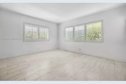 3909 Garden Ave #1, Miami Beach, FL 33140 - Photo 17