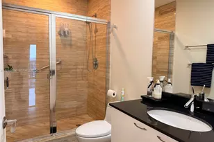 15811 Collins Ave, Sunny Isles Beach, FL 33160 - Photo 21