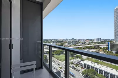 239 SW 9th #1704, Miami, FL 33130 - Photo 9