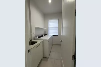 8253 NW 47th Ln #0, Doral, FL 33166 - Photo 19