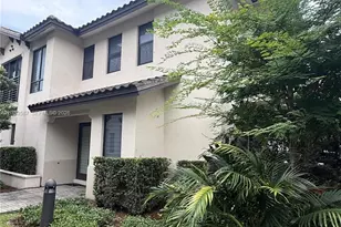 8253 NW 47th Ln, Doral, FL 33166 - Photo 3