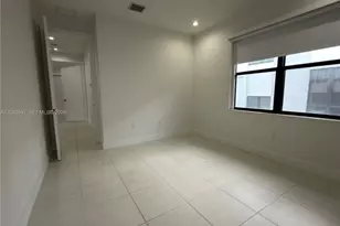 8253 NW 47th Ln, Doral, FL 33166 - Photo 23