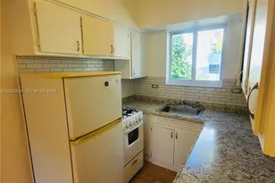 220 Collins Ave, Miami Beach, FL 33139 - Photo 5