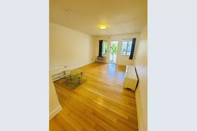 220 Collins Ave #8B, Miami Beach, FL 33139 - Photo 3