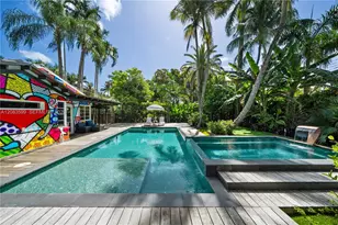 238 E San Marino Dr, Miami Beach, FL 33139 - Photo 23
