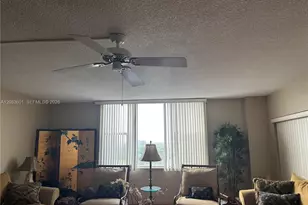 3800 Hillcrest Dr, Hollywood, FL 33021 - Photo 5
