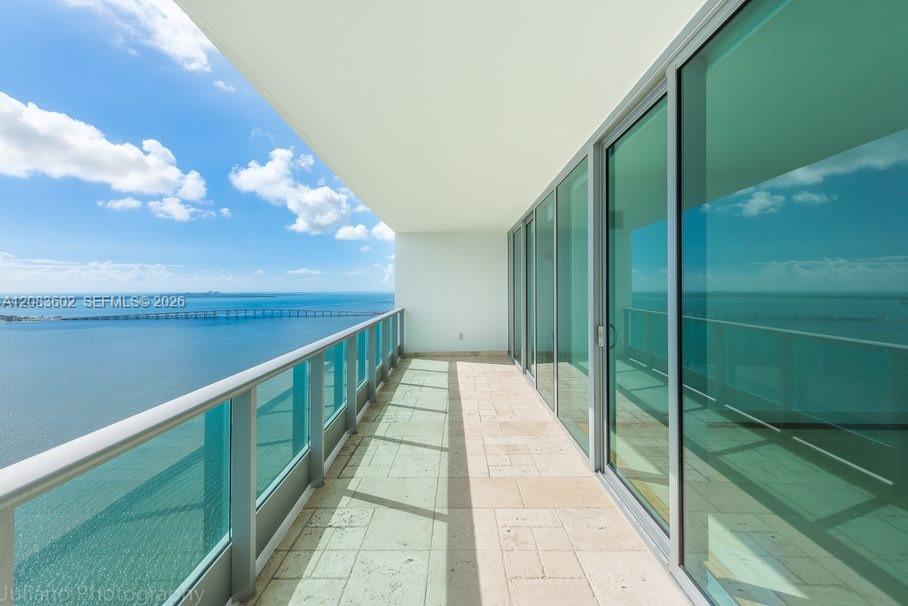 1331 Brickell Bay Dr #3505 main architectural view