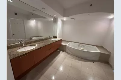 400 Alton Rd #901, Miami Beach, FL 33139 - Photo 13