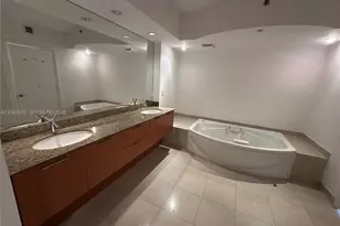 400 Alton Rd, Miami Beach, FL 33139 - Photo 13