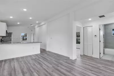 763 NW 80th St #B, Miami, FL 33150 - Photo 7