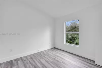 763 NW 80th St #B, Miami, FL 33150 - Photo 19