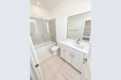 3393 W 105th Ter, Hialeah, FL 33018 - Photo 15