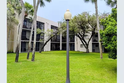 8075 SW 107th Ave #123, Miami, FL 33173 - Photo 11