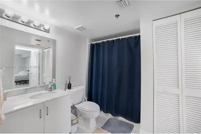 1200 Brickell Bay Dr #4121, Miami, FL 33131 - Photo 19
