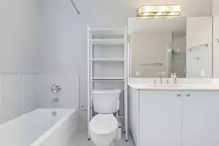 60 SW 13th St, Miami, FL 33130 - Photo 15