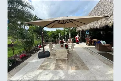 19381 SW 196th St, Miami, FL 33187 - Photo 25