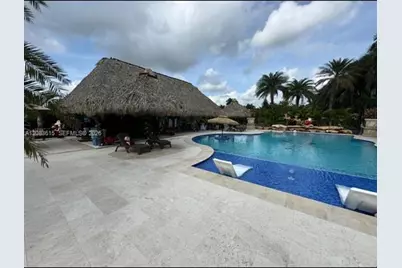 19381 SW 196th St, Miami, FL 33187 - Photo 21
