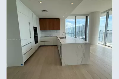 1400 Biscayne Blvd #3506, Miami, FL 33132 - Photo 23