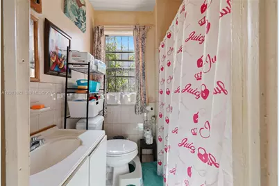 84 NW 47th St, Miami, FL 33127 - Photo 7