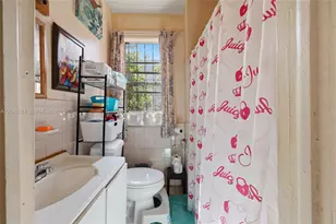 84 NW 47th St, Miami, FL 33127 - Photo 7