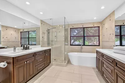 7320 NW 68th Way, Parkland, FL 33067 - Photo 23