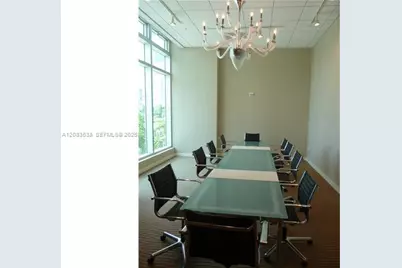 300 S Biscayne Blvd #L-608, Miami, FL 33131 - Photo 27