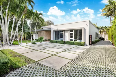 137 W Shore Dr, Miami, FL 33133 - Photo 5
