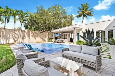 137 W Shore Dr, Miami, FL 33133 - Photo 23