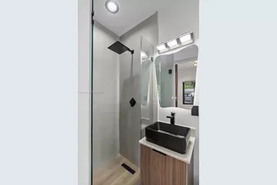 401 NW 81st St #401, Miami, FL 33150 - Photo 27