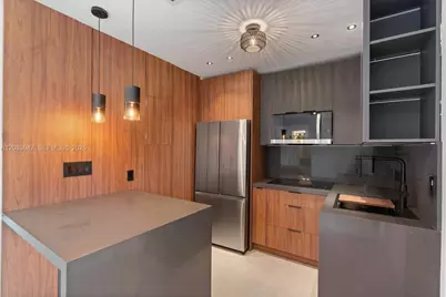 401 NW 81st St #401, Miami, FL 33150 - Photo 11