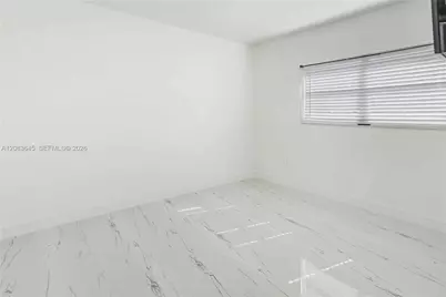 1236 NE 109th St #2, Miami, FL 33161 - Photo 11