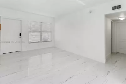 1236 NE 109th St #2, Miami, FL 33161 - Photo 3