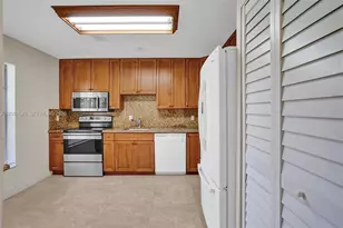 7532 Nova Dr, Davie, FL 33317 - Photo 7