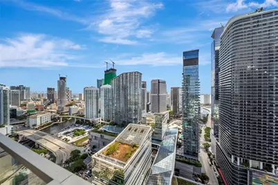 88 SW 7th St #3203, Miami, FL 33130 - Photo 13