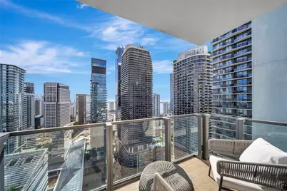88 SW 7th St #3203, Miami, FL 33130 - Photo 7
