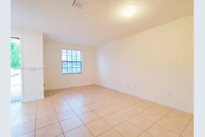 9398 W 32nd Ln #9398, Hialeah, FL 33018 - Photo 3