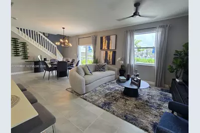 2670 SE 24th Ct, Homestead, FL 33035 - Photo 5