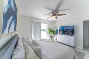 7904 West Dr, North Bay Village, FL 33141 - Photo 13