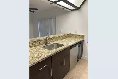 3410 Foxcroft Rd #101, Miramar, FL 33025 - Photo 5