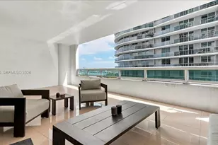 1800 N Bayshore Dr, Miami, FL 33132 - Photo 1