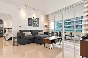 1800 N Bayshore Dr, Miami, FL 33132 - Photo 7