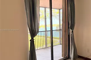 20860 San Simeon Way, Miami, FL 33179 - Photo 11