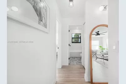 218 SW 10th Ave, Delray Beach, FL 33444 - Photo 17