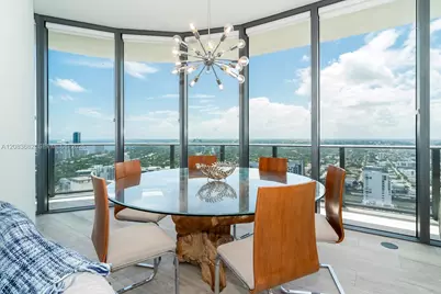 55 SW 9th St #4206, Miami, FL 33130 - Photo 11